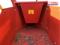 PTO Wood Chipper 8" Shredder Mulcher Auto Feed Longer Swivel Chute 3PL Tractor